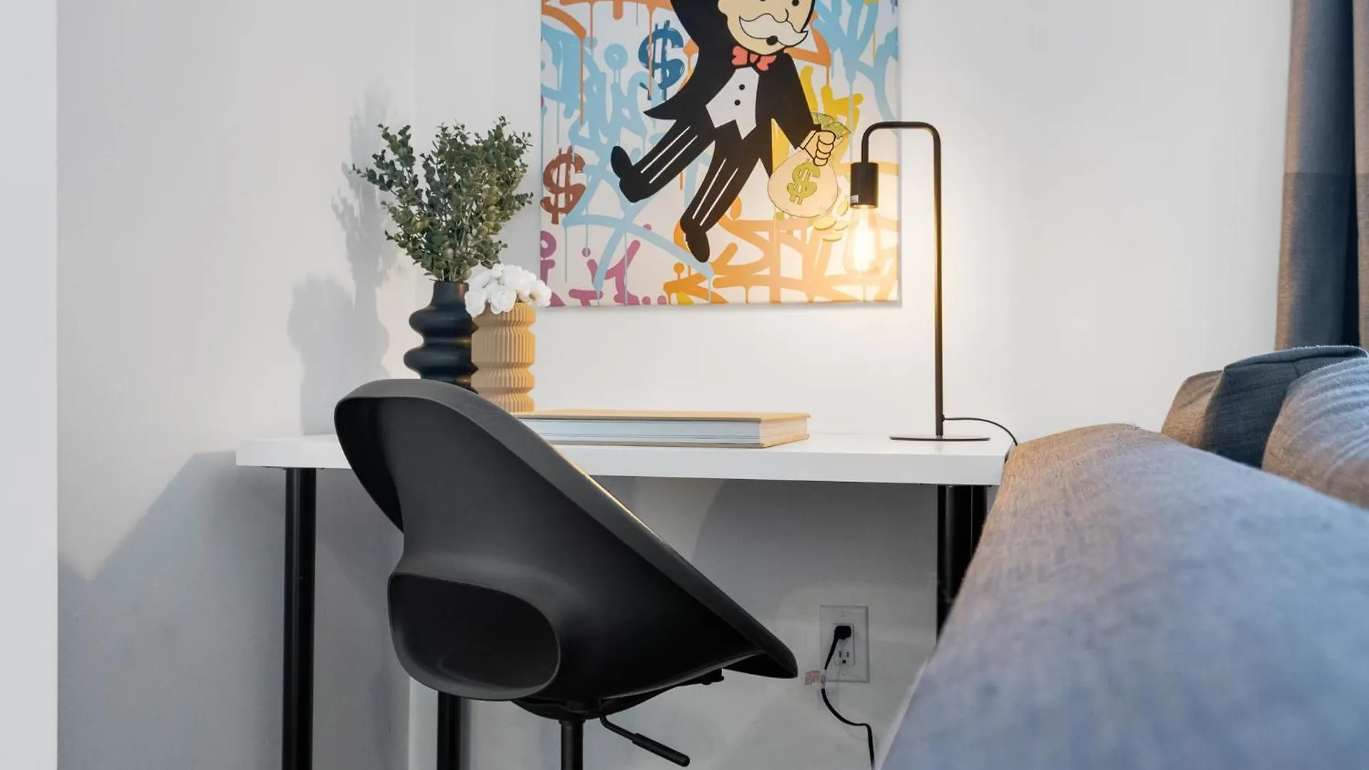 Liv Mtl Mtl Aparthotel Montreal