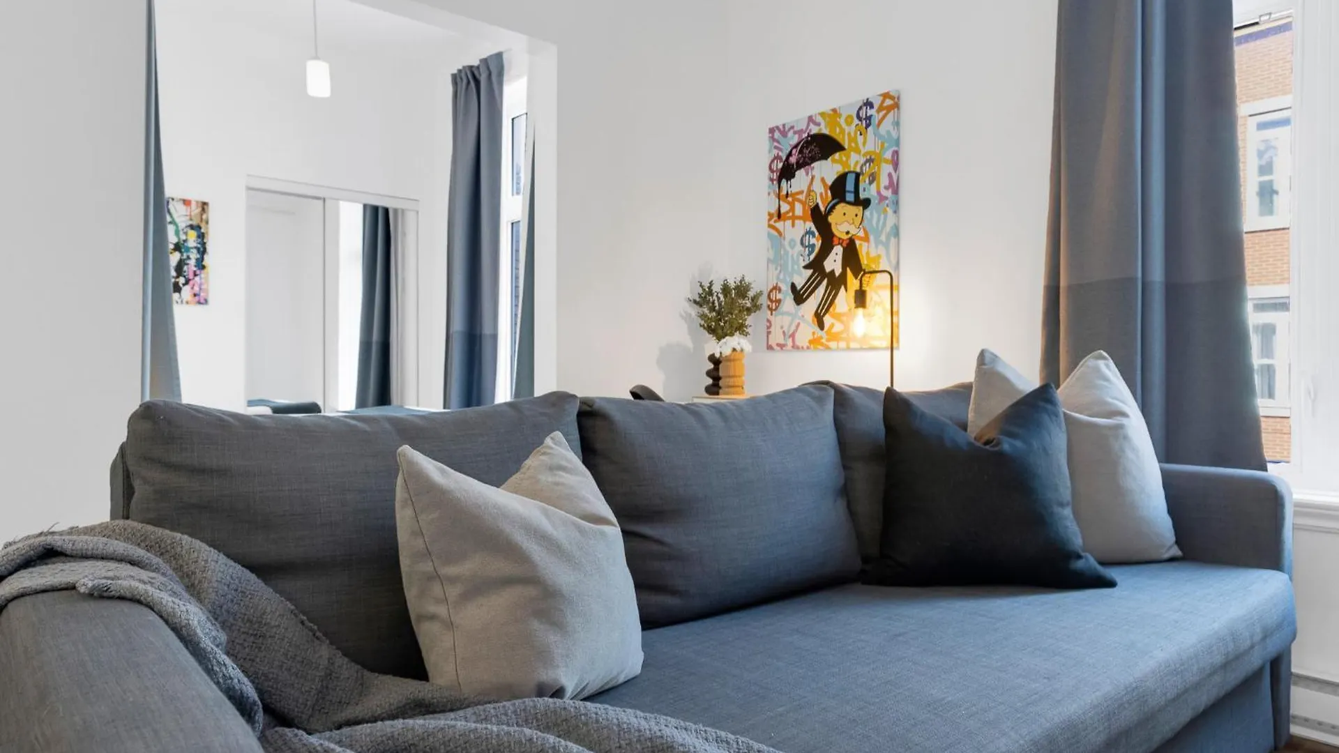 Liv Mtl Mtl Aparthotel Montreal