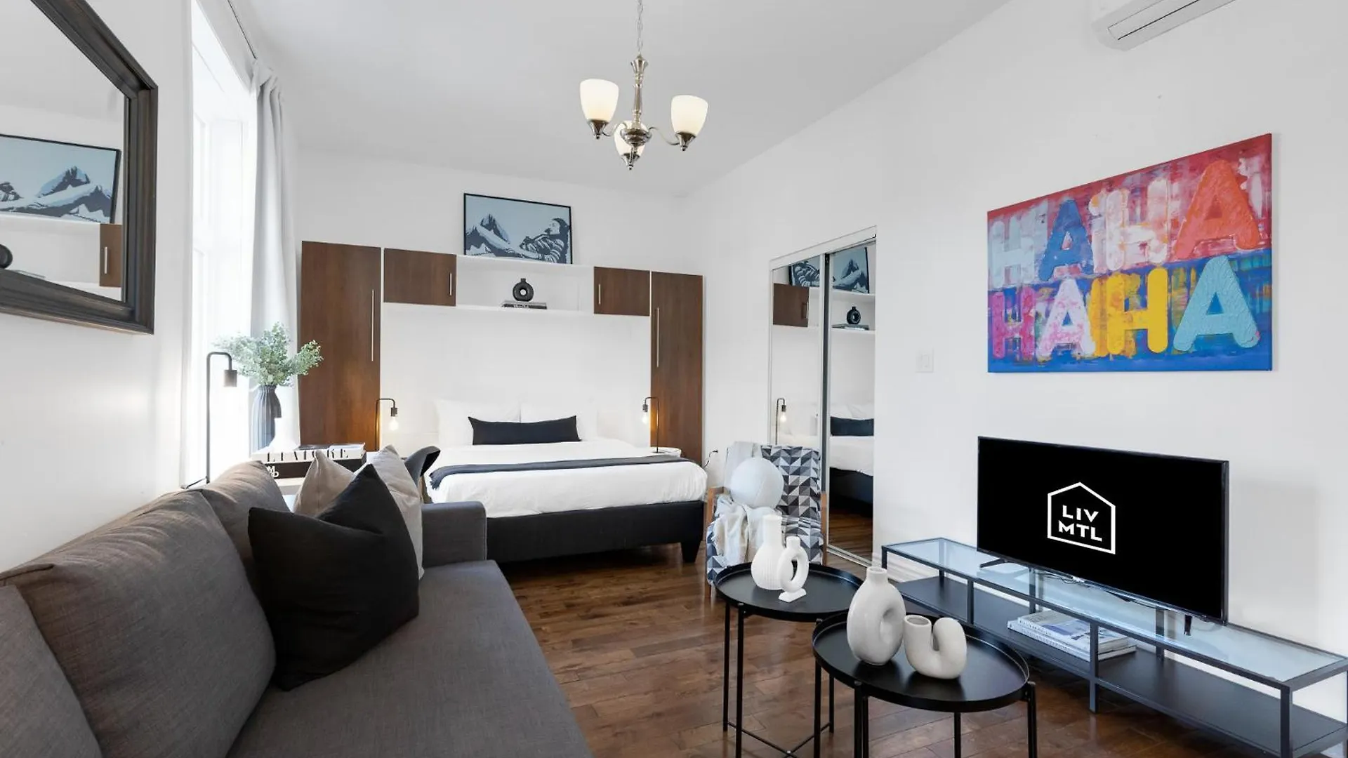 Liv Mtl Mtl Aparthotel Montreal 3*,